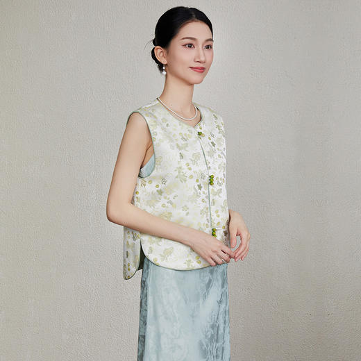 「自」全新升级【铂金会员349/天猫469/差价120】(33616)洛诗琳新中式织锦提花马甲2025夏季新款复古国风马甲上衣 商品图1