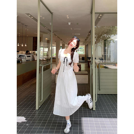 <曾小咸推荐>娃娃领学院风短袖连衣裙长裙 商品图2