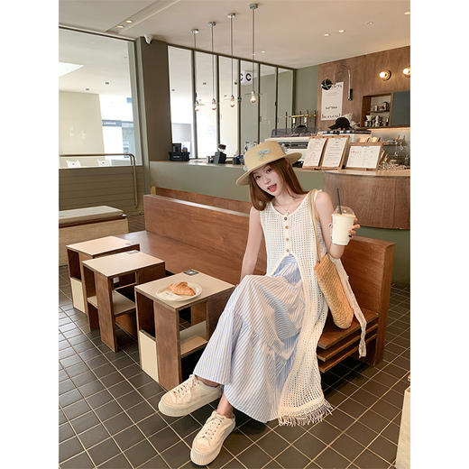 <曾小咸推荐>3.27现货秒杀 ！微信超特价！镂空罩衫+吊带连衣裙套装 日常289.99 立减160 秒杀129.99！！ 商品图2