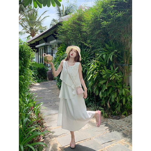 <曾小咸推荐>法式不规则白色背心无袖连衣裙 商品图3