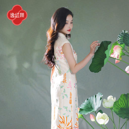 逸红颜菡裳2025夏新款天然棉麻精致满身绣新中式文艺复古改良旗袍 商品图3