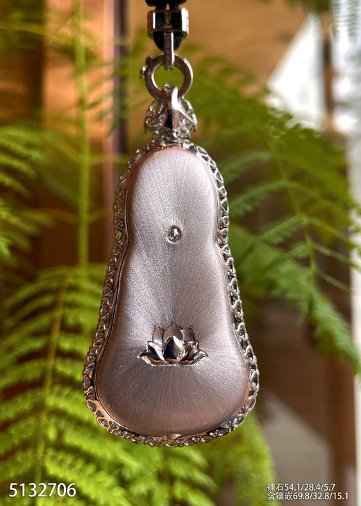 玻璃种飘翠观音吊坠【5132706】具体价格微信咨询 商品图5