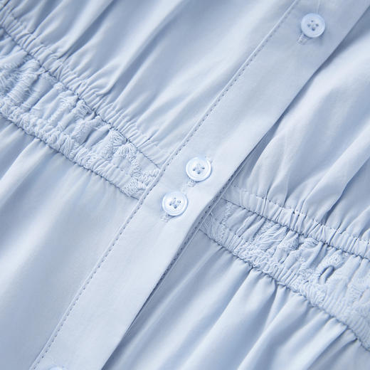 「高货wl」【铂金会员358/天猫479/差价121】(05707)洛诗琳气质翻领镂空刺绣连衣裙2025夏季简约优雅A字裙女 商品图3