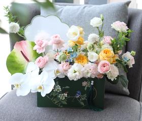 国风手提花篮粉色系