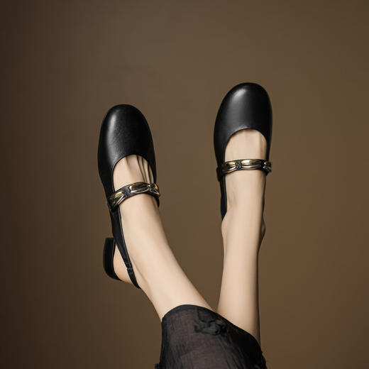 【预售5天】法式温柔风包头凉鞋，真皮圆头配裙子后绊带低跟小皮鞋NX&S9485 商品图4