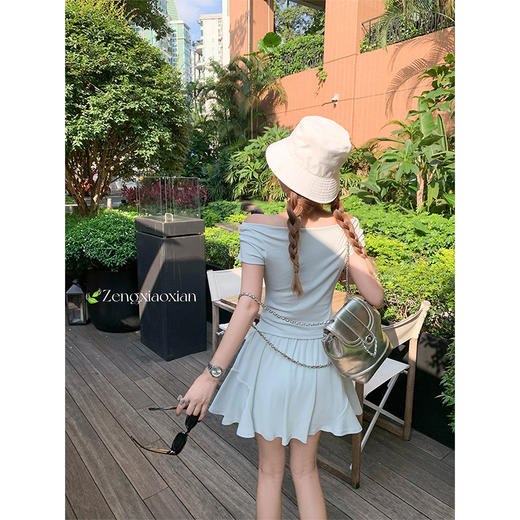 <曾小咸推荐>现货秒杀！微信打折价！斜肩T恤半身短裙两件套 日常189.99/件 立减80 秒杀109.99/件！！ 商品图4