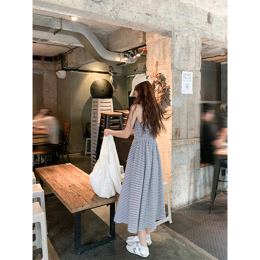 【折后再享2件88折】微信打折价！格纹蕾丝吊带连衣裙 日常209.99/件 立减100 秒杀109.99/件！！ 商品图4