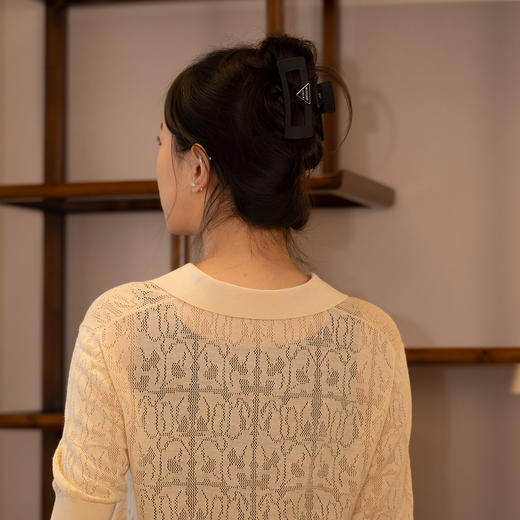 女款针织翻领衫 商品图2