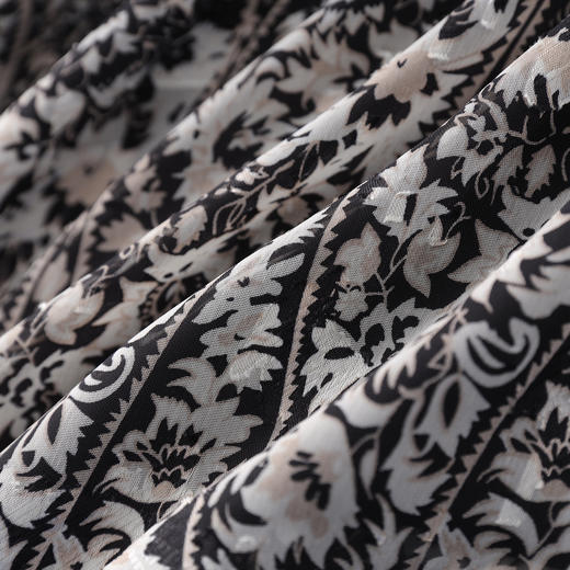 「高货wl」全新升级【铂金会员257/天猫339/差价82】(13240)洛诗琳夏季蕾丝拼烧花印花半裙2025新款小众设计通勤长裙 商品图3