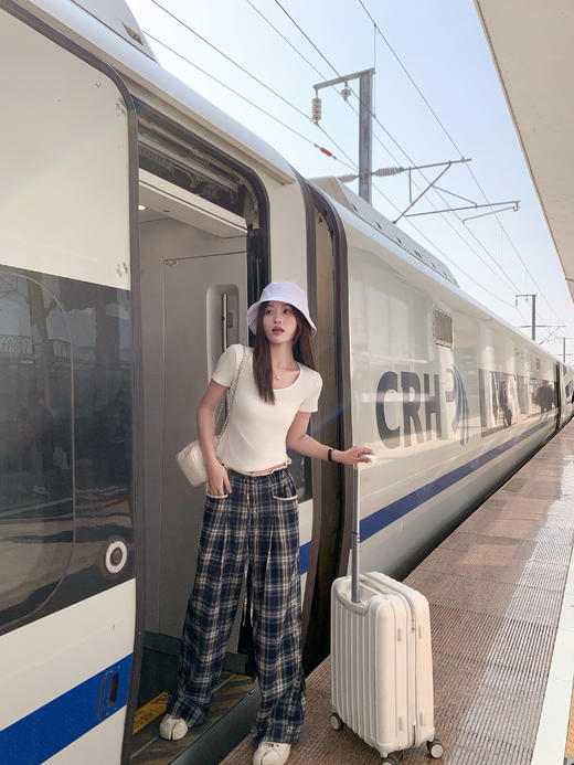 <曾小咸推荐>高腰显瘦抽绳蓝色格子宽松阔腿裤 商品图7