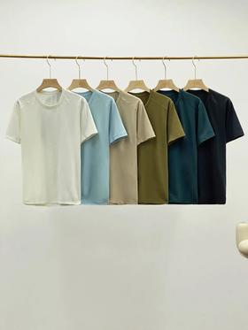 STAW再生纤维吸湿快干排汗功能性短袖