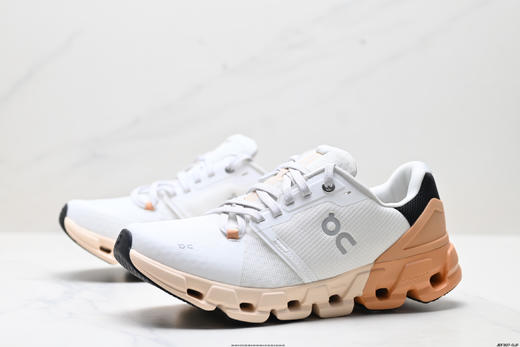 昂跑On Cloudflyer 4舒适轻便减震跑步鞋男女鞋 商品图3