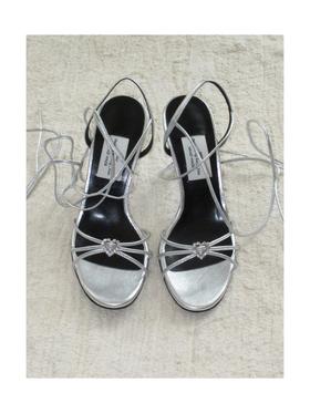 Kaiy Xiao 胶囊系列 爱心扣 高跟绑带款