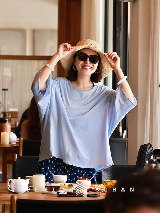 PETIT SCHAN小闪 CLO#834 Sit in peace 安坐其下 棉木棉连身7分袖夏季T恤 商品图4