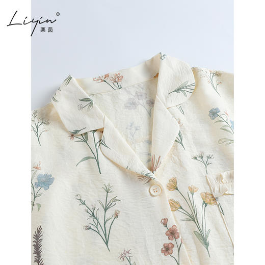 栗茵小众设计师新款泡泡绵女士睡衣夏季短袖可外出家居服三件套 商品图1