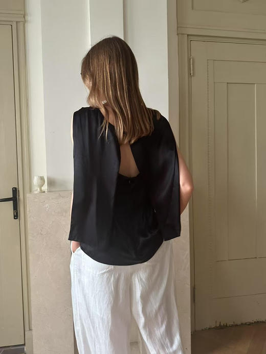 VC｜PF25016 Estonia flap tank top  [ 无袖上衣 浅米 / 黑 ] 商品图2