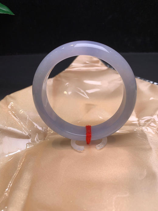 620239，55.5紫罗兰手镯、满圈带紫底，润润的，清爽秀气 商品图2