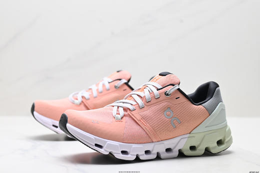 昂跑On Cloudflyer 4舒适轻便减震跑步鞋女鞋 商品图3