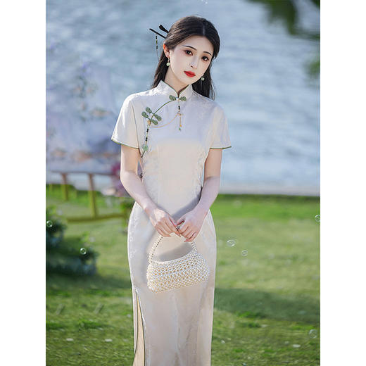 夏季素雅改良年轻款淡雅国风旗袍LSB3693 商品图0