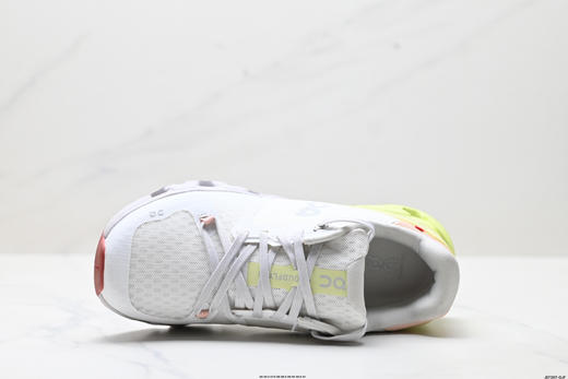 昂跑On Cloudflyer 4舒适轻便减震跑步鞋女鞋 商品图1