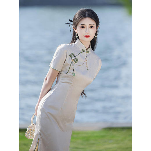 夏季素雅改良年轻款淡雅国风旗袍LSB3693 商品图3