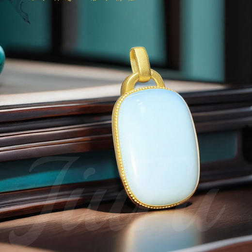 18K古法黄金包镶金和田玉（白玉）吊坠--无事牌/单面方牌12*18mm 商品图0