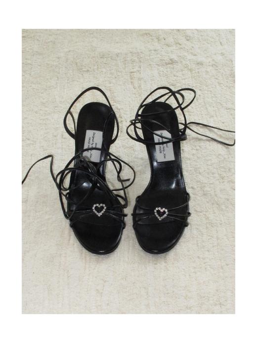 Kaiy Xiao 胶囊系列 爱心扣 高跟绑带款 商品图3