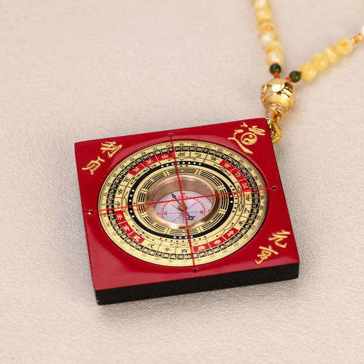 五行喜土 蜜蜡项链小罗盘 商品图1