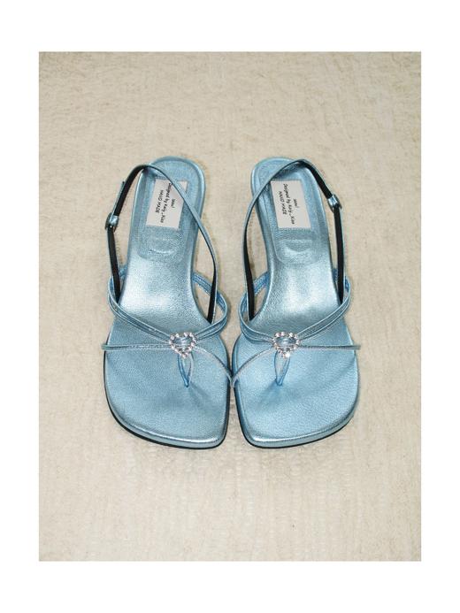 Kaiy Xiao 胶囊系列 爱心扣 高跟吊带款 商品图6