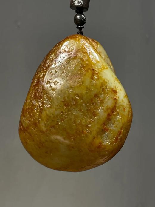 秋梨皮籽料白玉巧雕龙纹把玩原石，顺丰包邮 商品图6