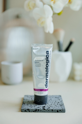 熬夜脸、蜡黄脸必备急救面膜