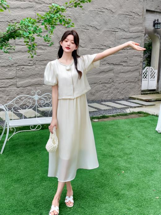 套装【韩系2025】225名媛风小香风珍珠领上衣➕半身裙-喜出 商品图1