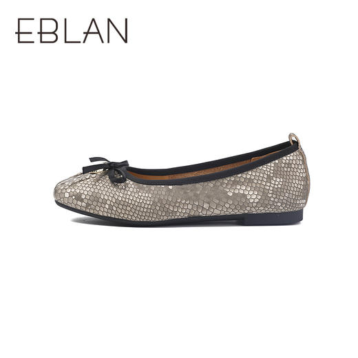 伊伴秋季动物纹鞋面蛇纹图案褶皱设计便鞋单鞋B25461701 商品图1