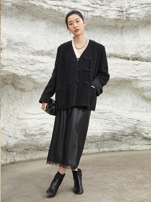 黑色皮革拼接蕾丝开叉半身裙 秋冬复古盘扣装饰高腰中长款 A 字裙 商品图1
