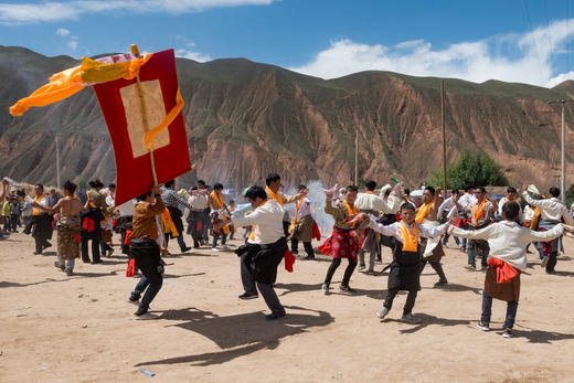 最炫民族风：非遗盛宴——七月|千年神舞秘境——青海热贡六月会的人神狂欢+水墨丹霞风光9天摄影团 商品图3
