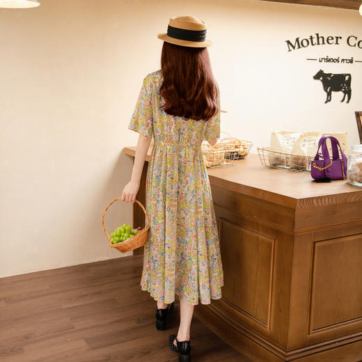 谜底碎花连衣裙短袖2025夏季新款度假风衬衫式收腰长裙257ML7832 商品图2