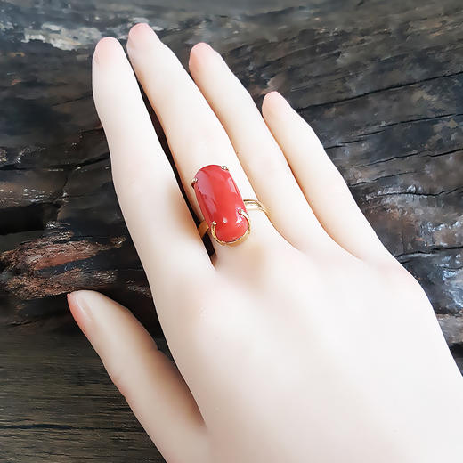 【天然正品】AU750黄金镶天然沙丁红珊瑚戒指19号（戒圈可改）中性款现售价：3980！030425AH27 商品图6