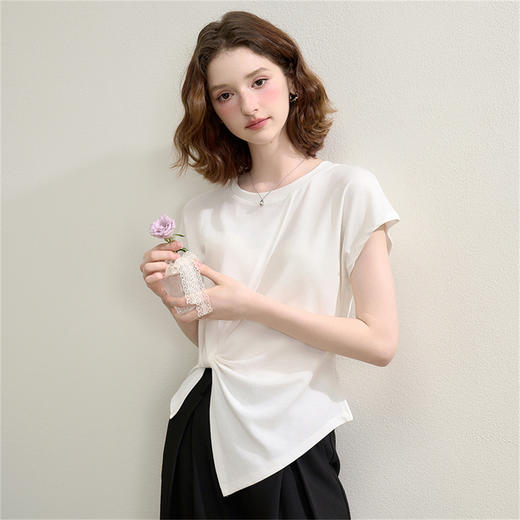 西遇褶皱短袖T恤女夏季新款不规则下摆收腰圆领短款上衣H0051213 商品图4
