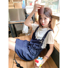 <曾小咸推荐>蕾丝拼接牛仔背带裙短袖T恤