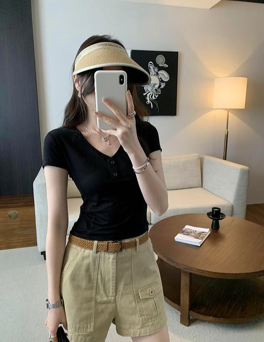 <曾小咸推荐> V领修身短袖T 日常129/件 活动价69.99/件！！ 商品图5