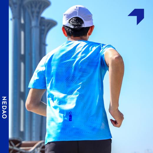 「翁老板」xNEDAO内道合作款“小白”风洞短袖 商品图2