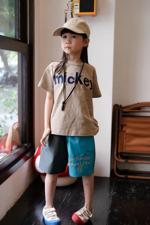 Disney合作款！竹节棉T恤！2025夏季DD限定日系儿童贴布刺绣字母徽章老鼠联名短袖两色入！ 商品图0