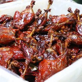 【➕𝟖.𝟖元即可换购】【限时3天】鄉遇何掌柜碳烤盐焗大鸭腿，不添加防腐剂，有机木炭烘烤，越吃越香