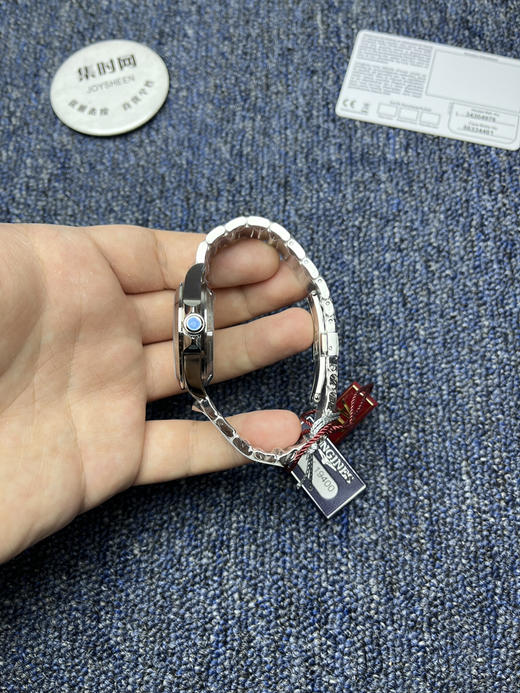 浪琴新款 AF康卡斯悦动系列34mm 女士腕表 商品图4