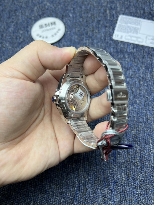 浪琴新款 AF康卡斯悦动系列34mm 女士腕表 商品图5