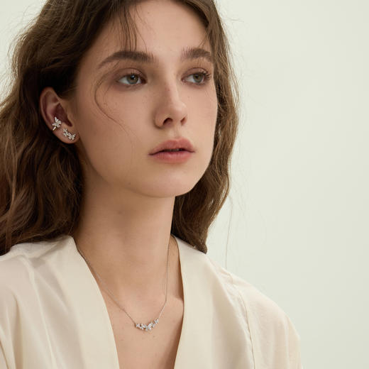 ARSIS银饰｜幸运符号系列 星悦蝴蝶微笑项链 商品图5