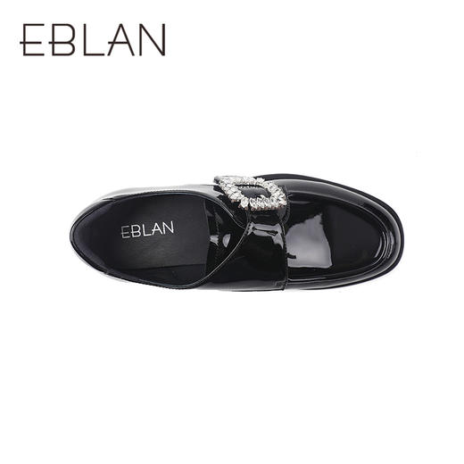 伊伴秋季孟克鞋款闪耀钻扣防滑橡胶底薄底乐福鞋B25460306 商品图2