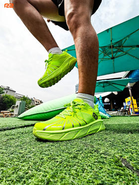 【大神实拍推荐】新手跑步选鞋难？R2云跑，颜值高又超舒服！