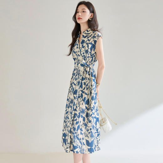 百媚生 纯棉青花蓝印花衬衫领收腰连衣裙25098 商品图2
