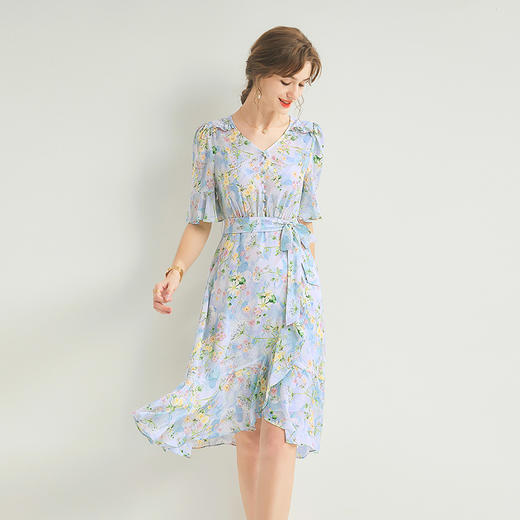 「高货kbnq」全新升级【铂金会员514/天猫689/差价175】(45557)洛诗琳法式真丝印花连衣裙2025夏季新款V领荷叶边真丝裙 商品图1